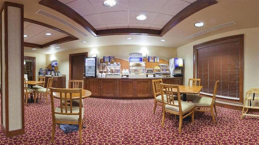 Holiday Inn Express And Suites Грінвілл Екстер'єр фото